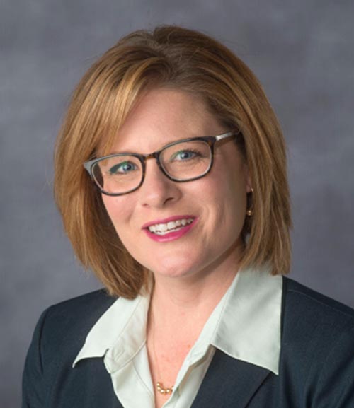 Headshot of Dr. Amanda Hall taken in 2020.